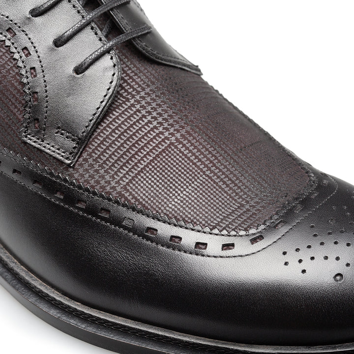 Spectator Moc-Toe Derby