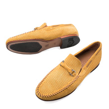 Load image into Gallery viewer, Mezlan Marcello Shoes in Mustard
