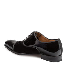 Load image into Gallery viewer, Mezlan Pio Shoes in Black
