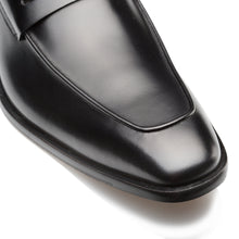 Load image into Gallery viewer, Calfskin Penny Loafer
