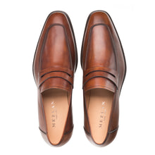 Load image into Gallery viewer, Calfskin Penny Loafer
